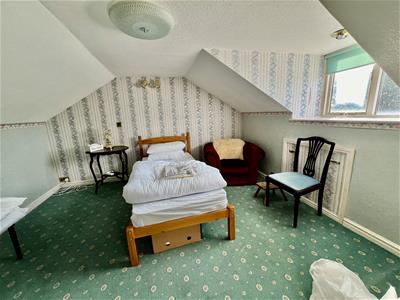 Picture 19